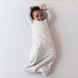 Kyte Baby Sleep Bag in Oat Leopard 1.0 Size SOat Leopard / S